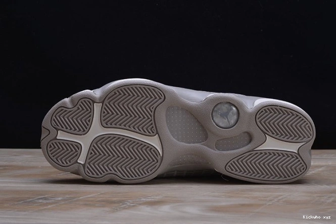 AQ1757-004 Air Jordan mens Retro 13 